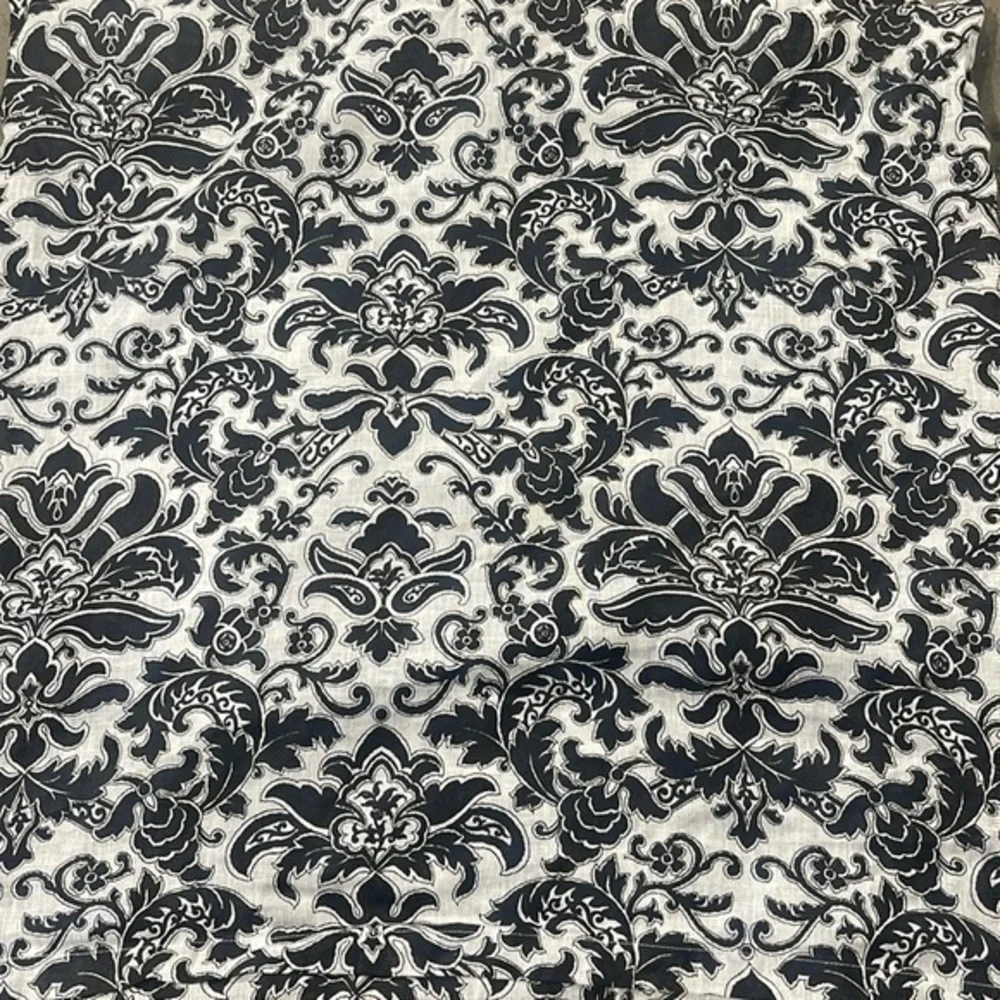 Ethan Allen Linen floral Pillow sham vintage